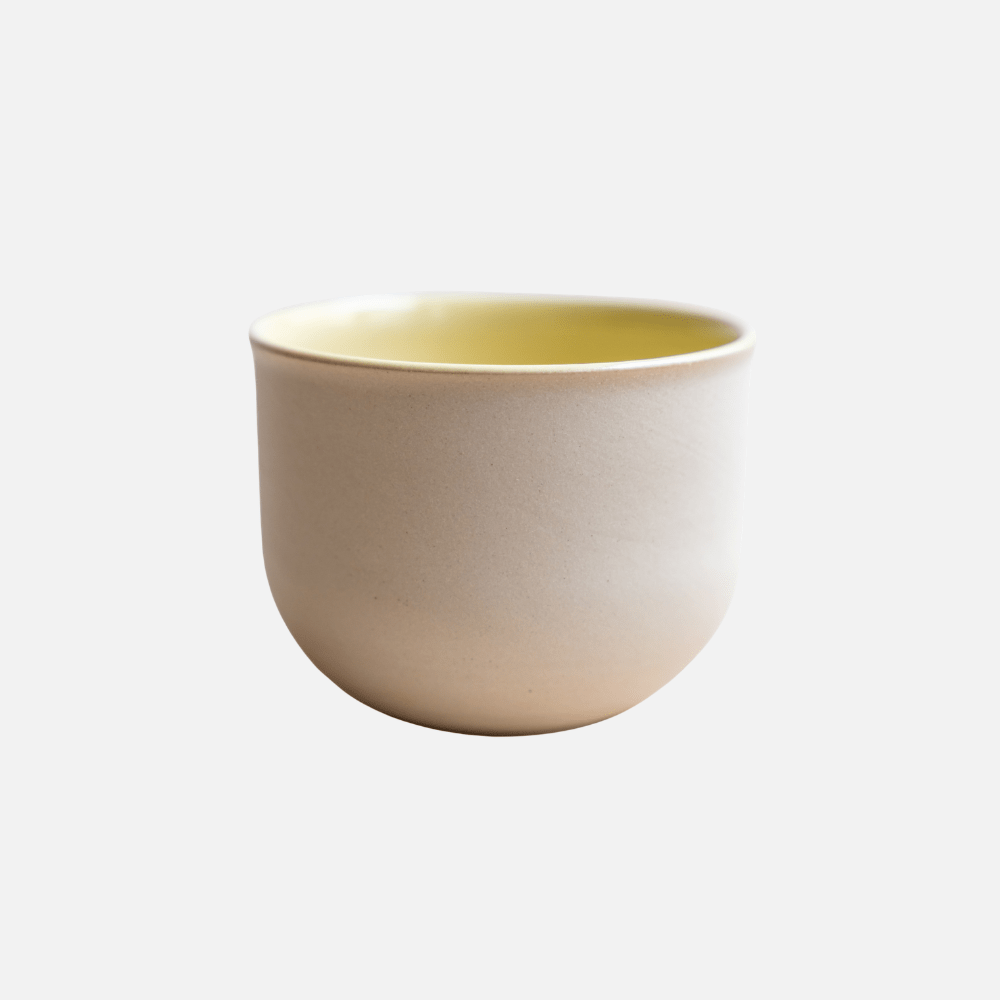 OCHA gelb | handgemachte Teetasse (Matcha) - Mura Mura Ceramics