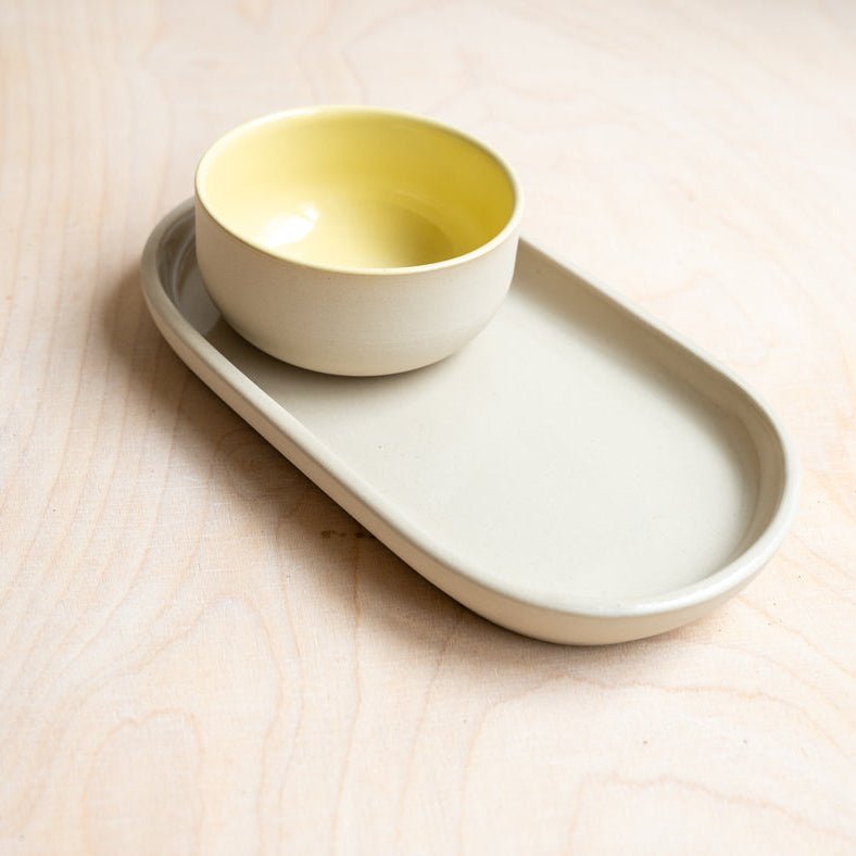 SARA Servierplatte beige | handgemachter Teller - Mura Mura Ceramics