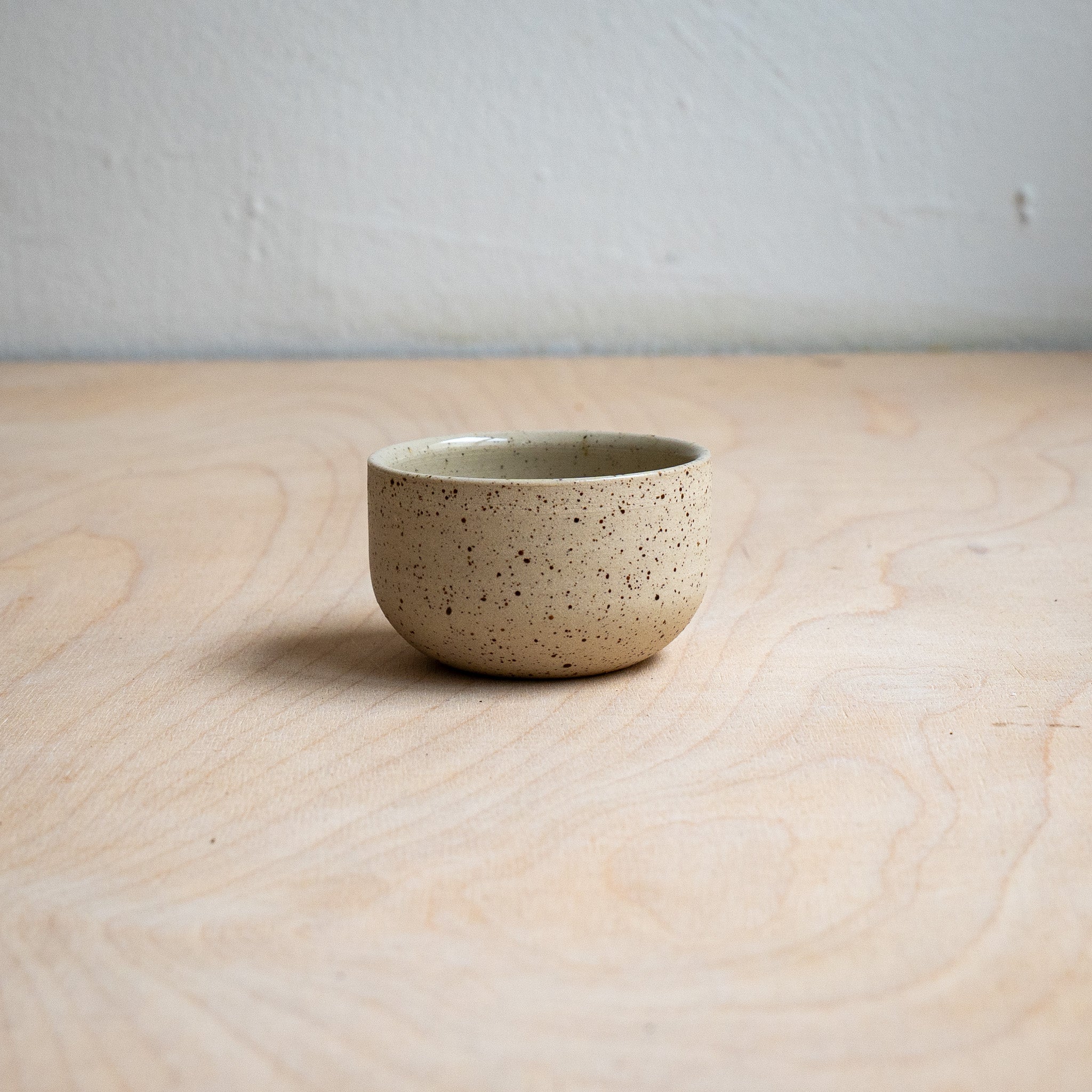 KUMO Espresso Tasse mit Spots