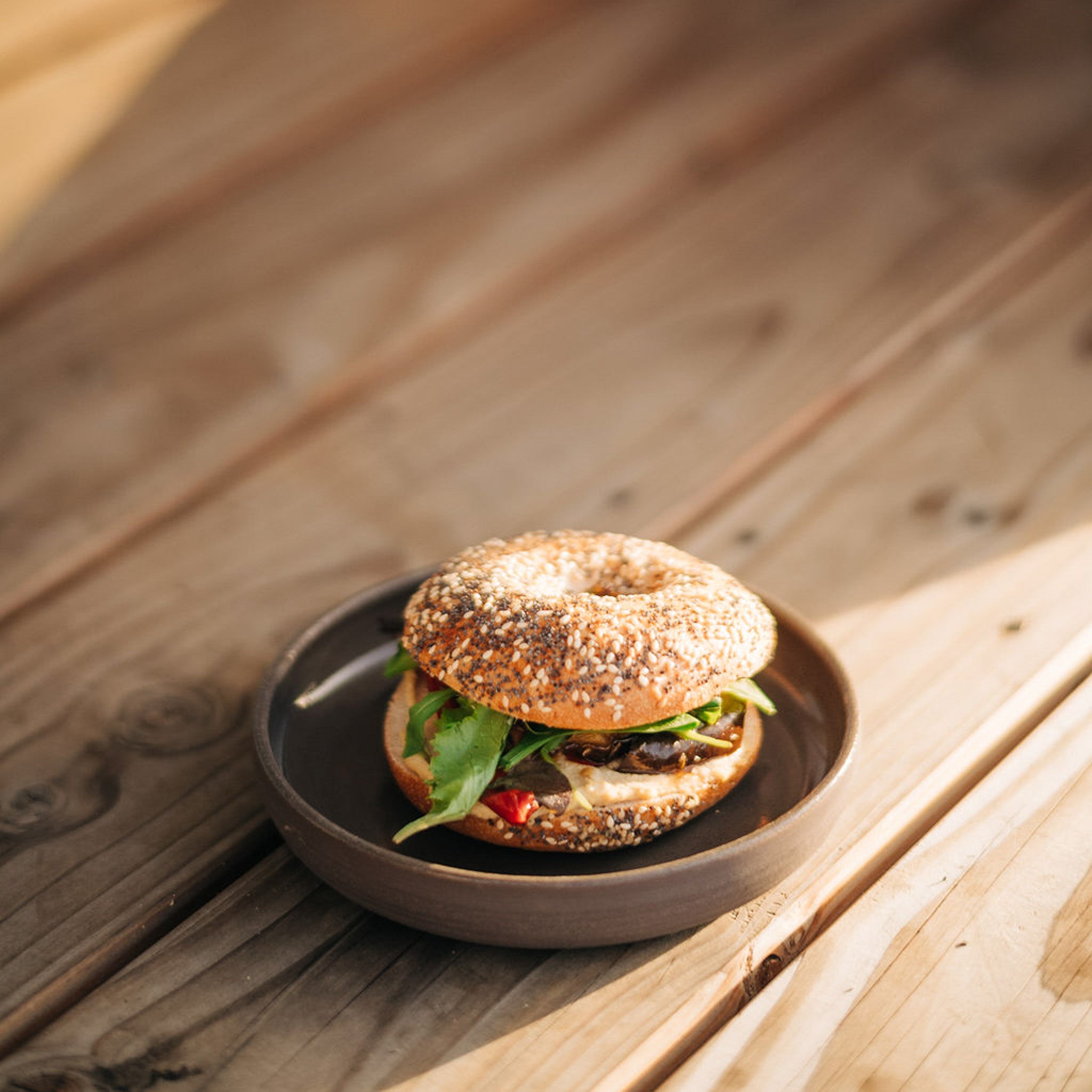 Teller klein SARA Grau/Schwarz